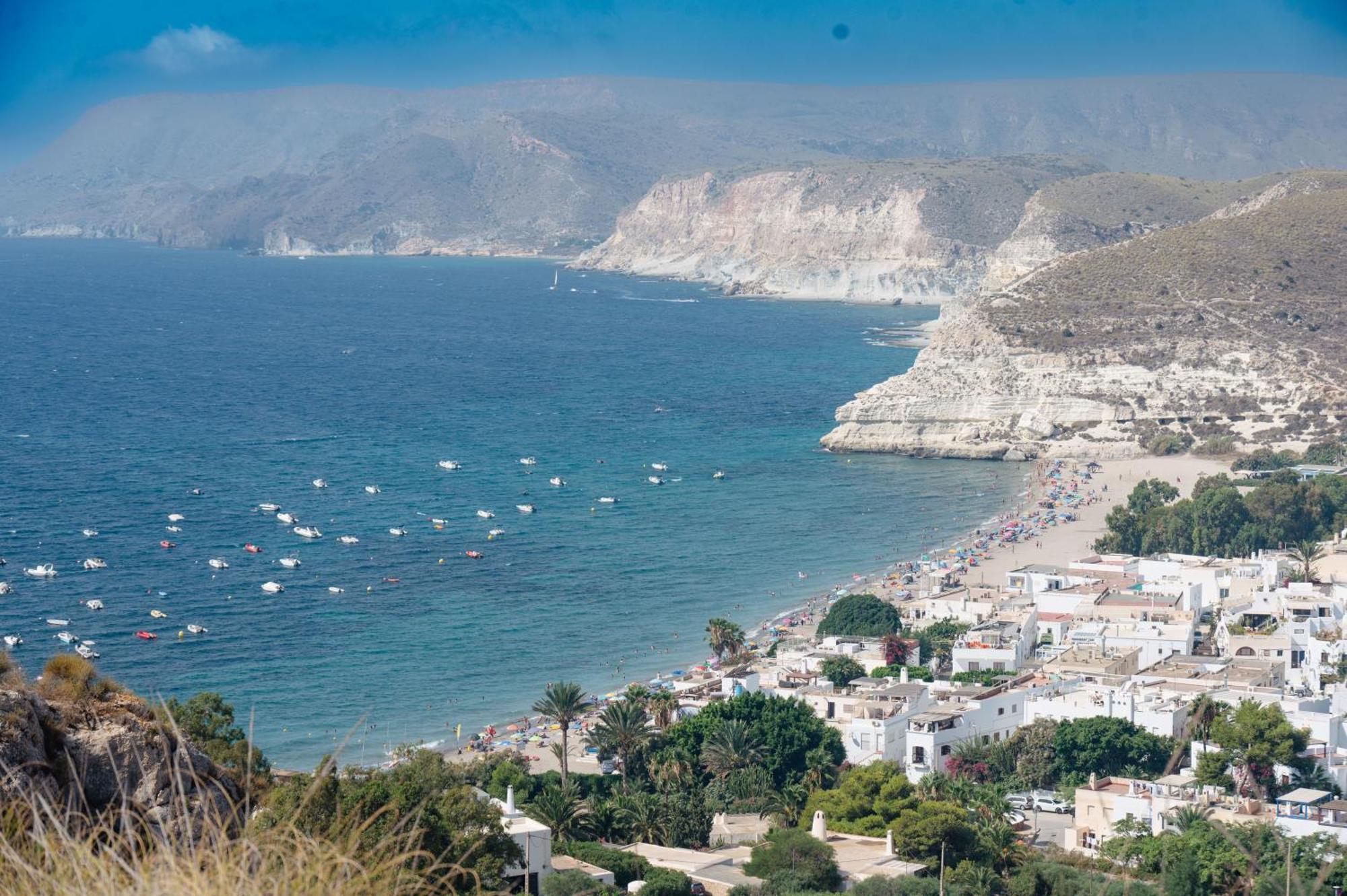 Complejo Turistico Los Bayiyos Agua Amarga  Exteriör bild